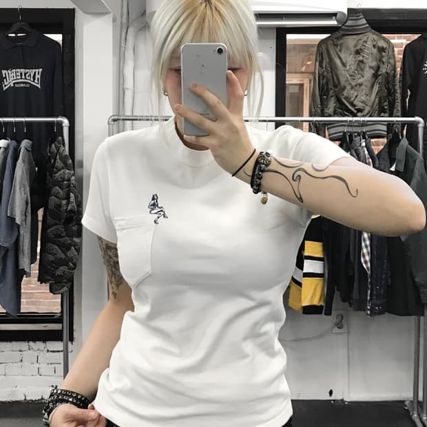 히스테릭 글래머 데빌걸 포켓 티셔츠