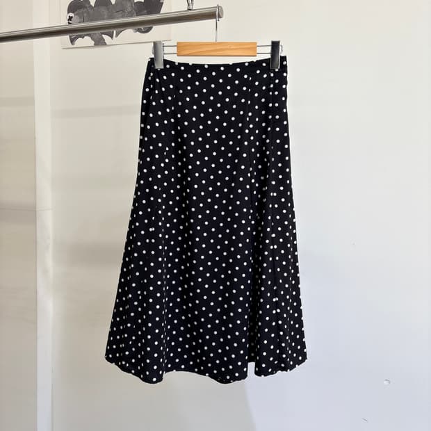 MYSTY WOMAN 도트스커트