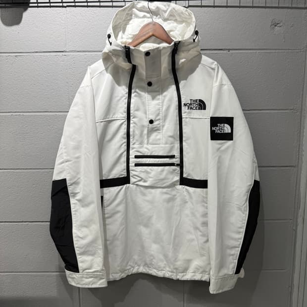 노스페이스 스팁테크 아노락 화이트