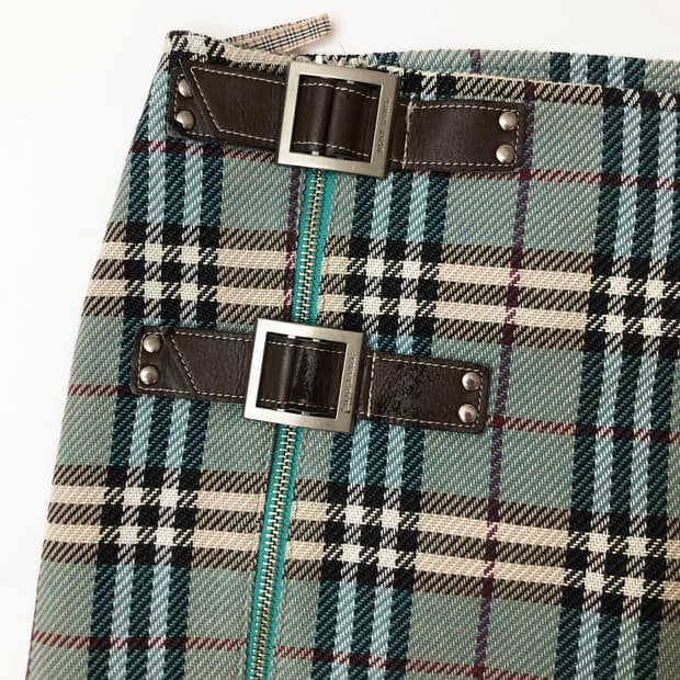 Burberry 버버리 블루라벨 민트 체크 미디 스커트