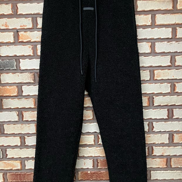 Fear of god 피오갓 - 아디다스 콜라보 후리스 팬츠