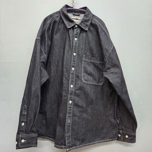 스파오 원포켓 스트치 디테일 데님 셔츠 L(XL)