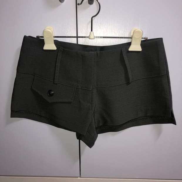 마이크로쇼츠 로우라이즈팬츠 반바지