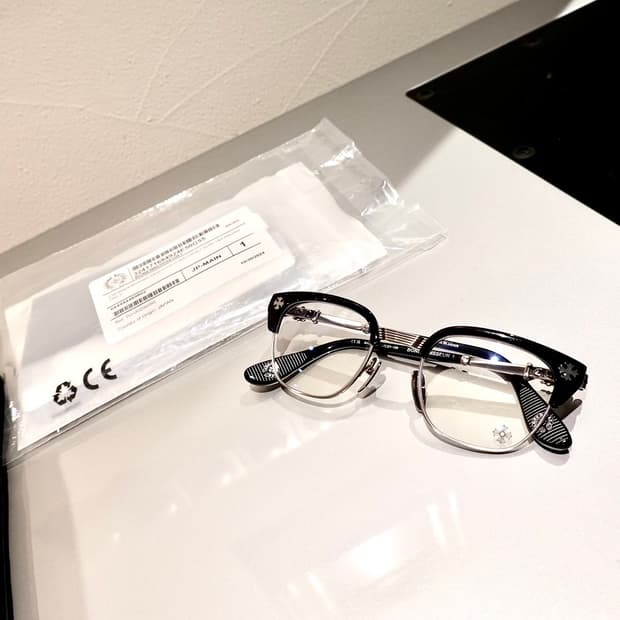 크롬하츠 보넨노이슈어1 블랙/실버 안경