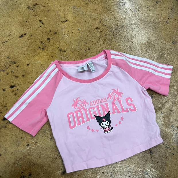 아디다스 쿠로미 배색 핑크 딸기우유 크롭 반팔 