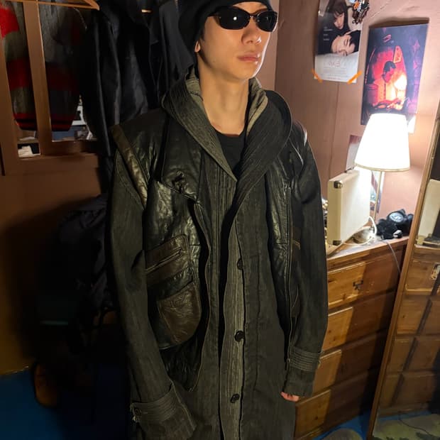 00S KOREAN VINTAGE LEATHER DYSTOPIA VEST