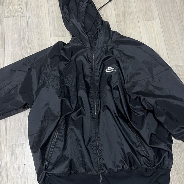 나이키 윈드브레이커
