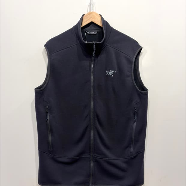 아크테릭스 플리스 풀집업 베스트