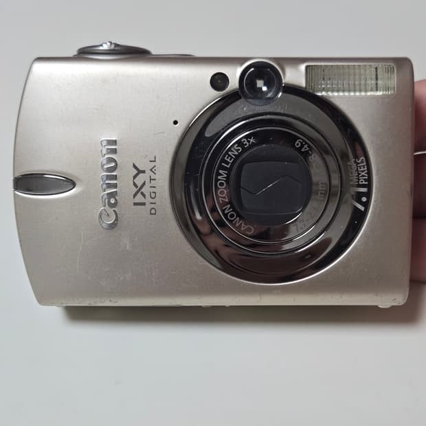 캐논 IXY 700 (IXUS 750) 디지털 카메라
