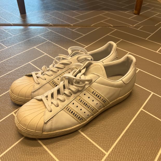 휴먼메이드 아디다스 슈퍼스타 회이트