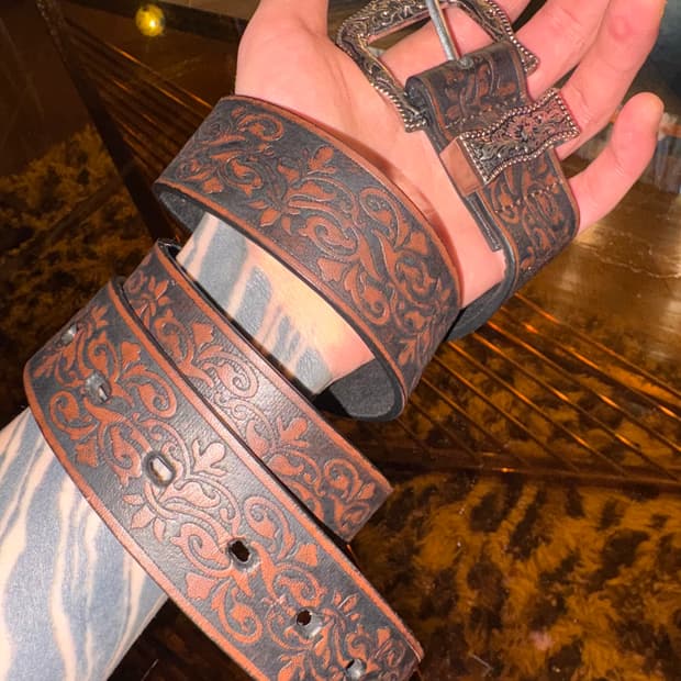 DESCRIPTION western belt