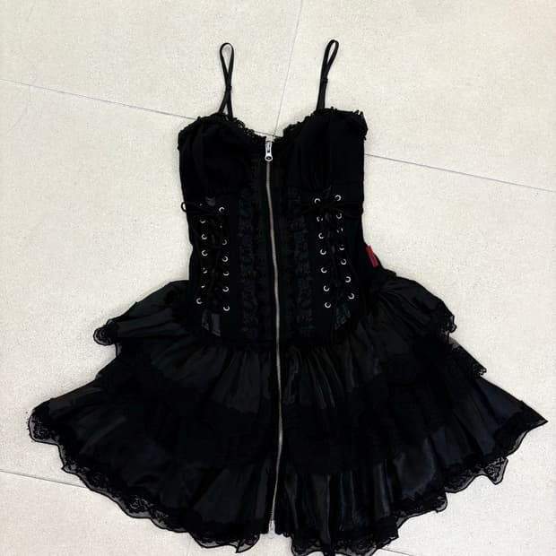 오즈온 아일렛 원피스