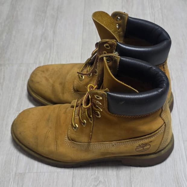 팀버랜드 6인치 프리미엄 남성부츠(10061 8W)