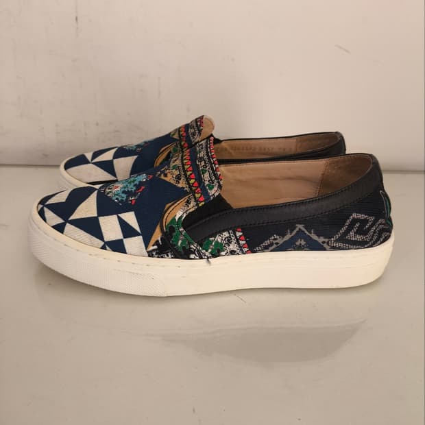 235mm 타임 패턴 슬립온