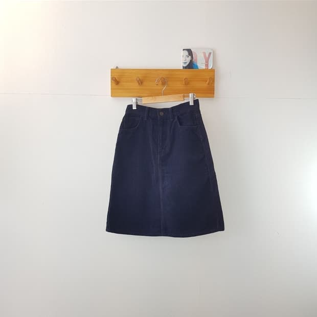 리 재팬 한정 코듀로이 스커트