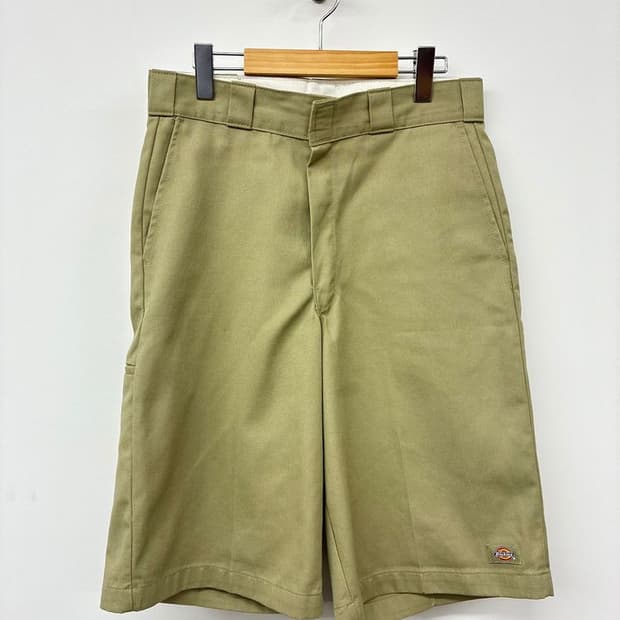 디키즈 DICKIES 루즈핏 베이지 워크 반바지 PN9784