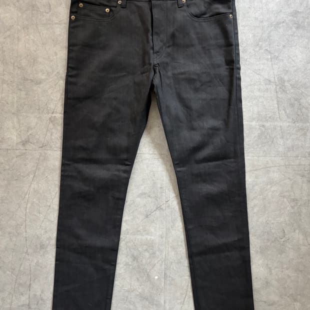 Saint Laurent 생로랑 블랙 컬러 에디 슬리먼 코팅진