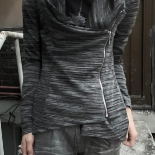 rare* WHBM 락시크 그레이 드레이프 사선 하이넥 집업