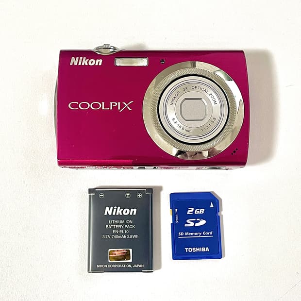 니콘 쿨픽스 S230