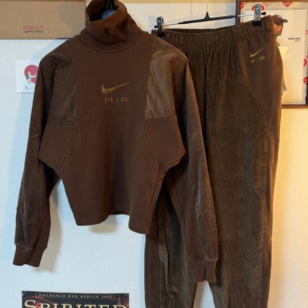 나이키 에어 코듀로이 터틀넥, 팬츠 셋업 세트