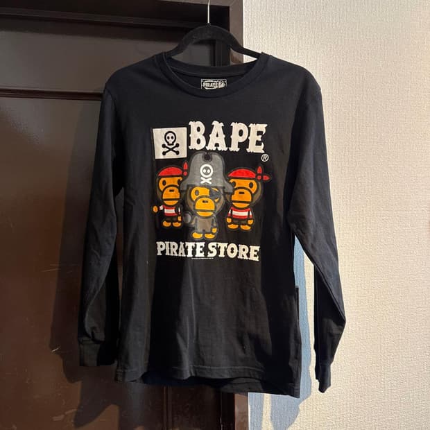 베이프 파이레이트 스토어 베이비 마일로 해적 롱슬리브 티셔츠