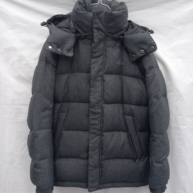 아디다스 다운 회색패딩 (남95)
