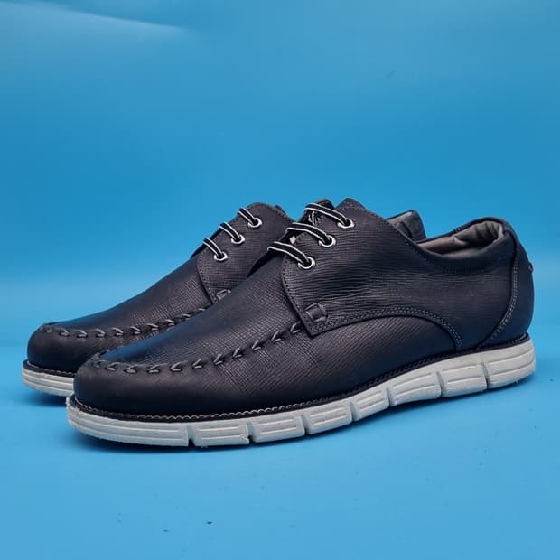 ooo 영에이지 남성스니커즈 260