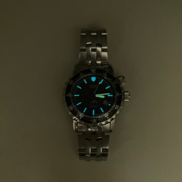 카시오 MDV-102 흑새치 다이버 시계 (보증서O / 베터리 교체)