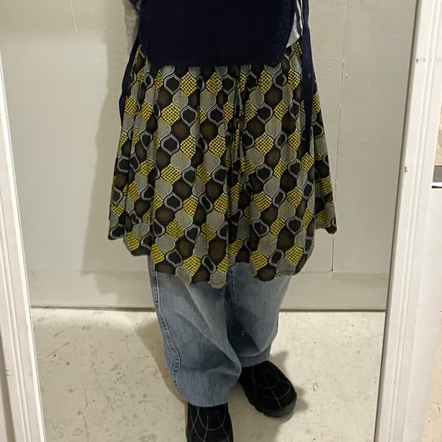 빔스 보이 미디스커트