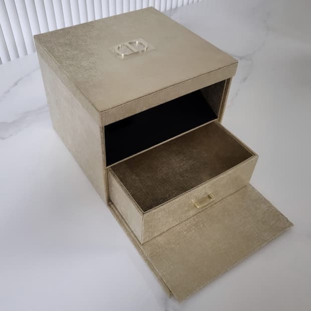 정품 디올 화장품 케이스상자 파우치