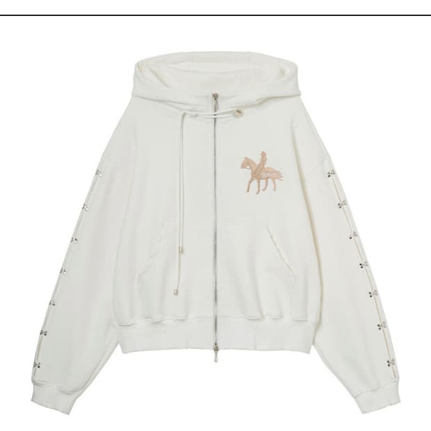 2000아카이브스 말 후드집업 구해요!