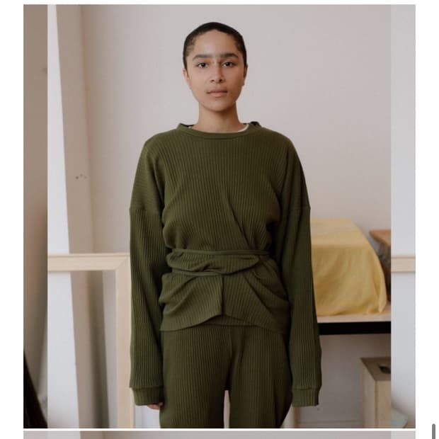 베이스레인지 baserange SHAWNTEE 롱슬리브 카키