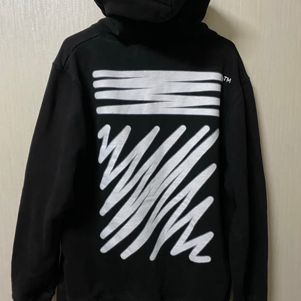 Off-White 블랙 후드티 L