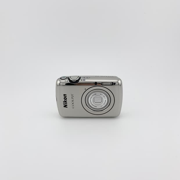 초미품🫧니콘 쿨픽스s01 실버 (nikon coolpix s01)