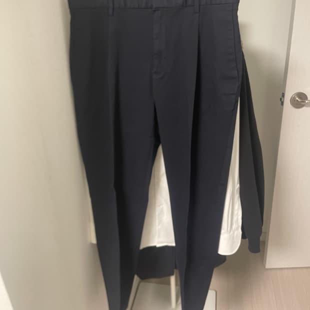 바나나리퍼블릭 테이퍼드핏 면팬츠 33