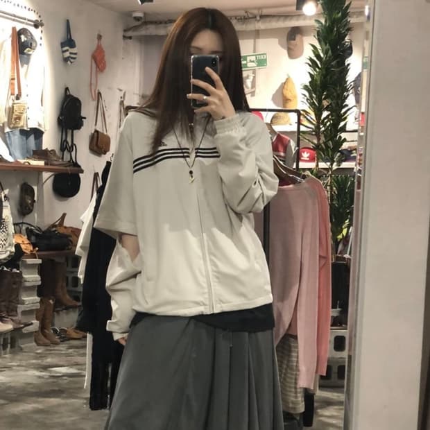 [2476]Adidas convertible sleeve jacket