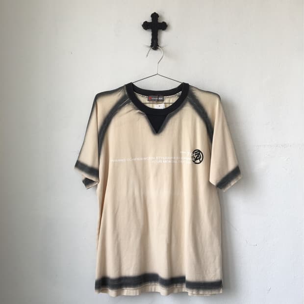 Line detail t shirt