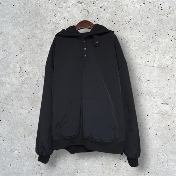 패딩 후드티 (FREE)