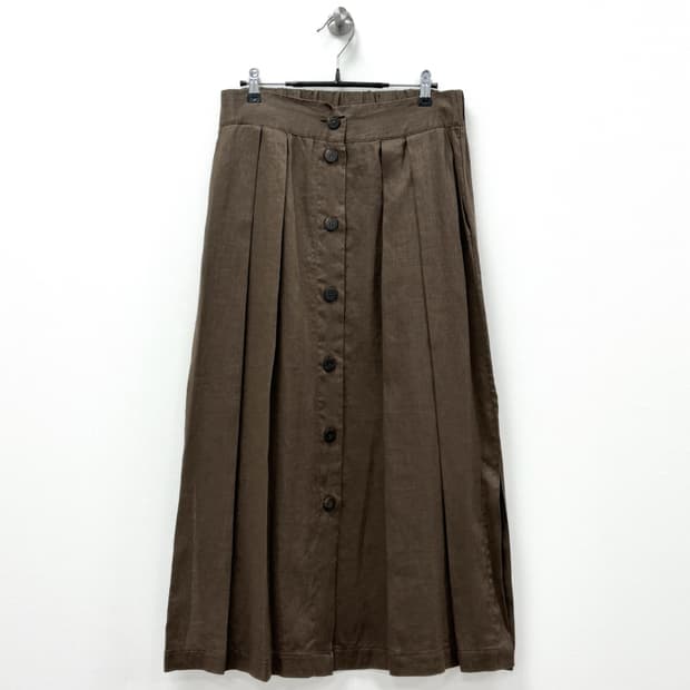 오또다메 린넨 버튼 플리츠 롱 스커트