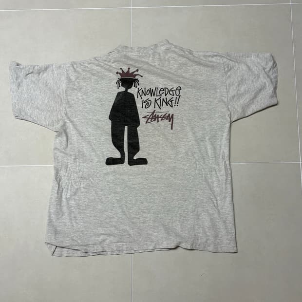 90s 스투시 ‘Knowledge is King’ 티셔츠