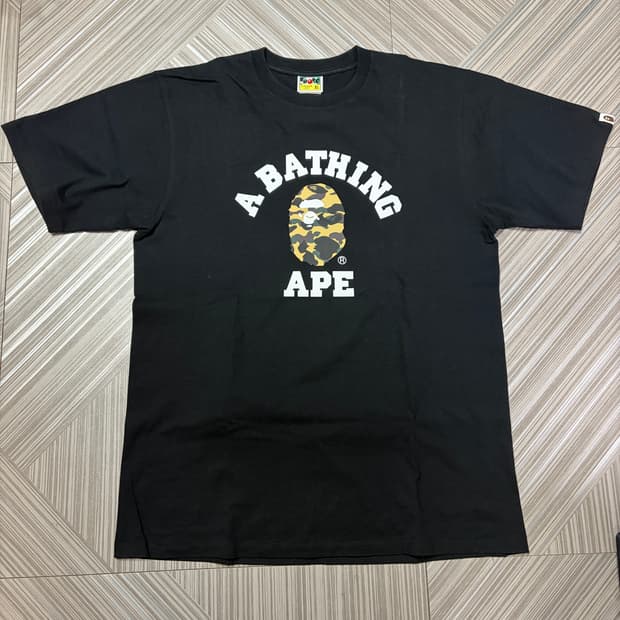 베이프 카모 반팔 티셔츠 XL