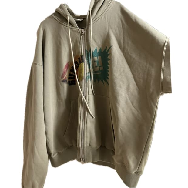 선데이후르츠마켓 후드집업 