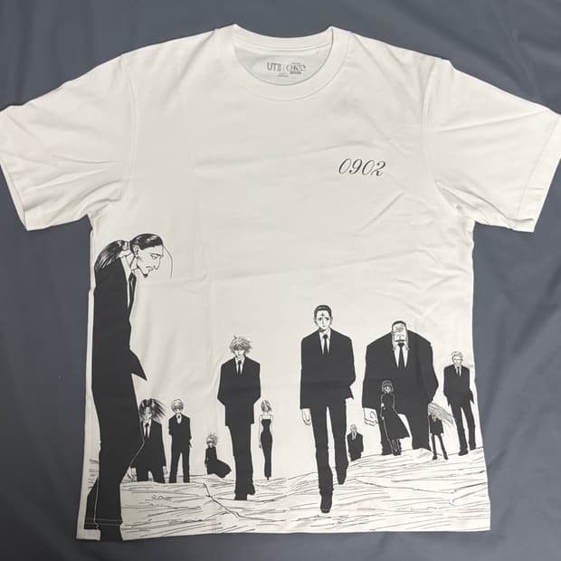 유니클로 슈에이샤 콜라보 헌터헌터 환영여단 티셔츠 L
