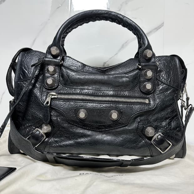 [A+ 정품] 발렌시아가 자이언트 시티 모터백 미디움 블랙