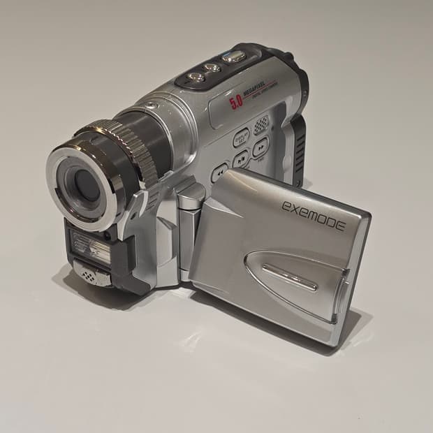 빈티지 디카 캠코더 exemode DV570 작례 있음