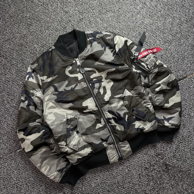 알파인더스트리 카모플라쥬 MA-1 리버시블 항공 점퍼 2482