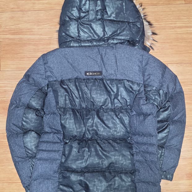 아이더 여성패딩