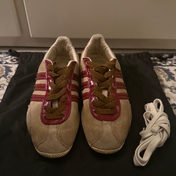 아디다스 웨일즈 보너 콜라보 스웨이드 스니커즈