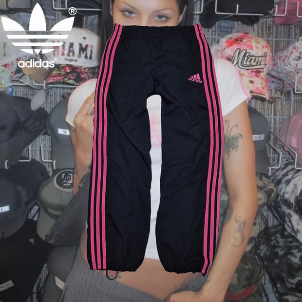 ADIDAS 2000s pink track training pants