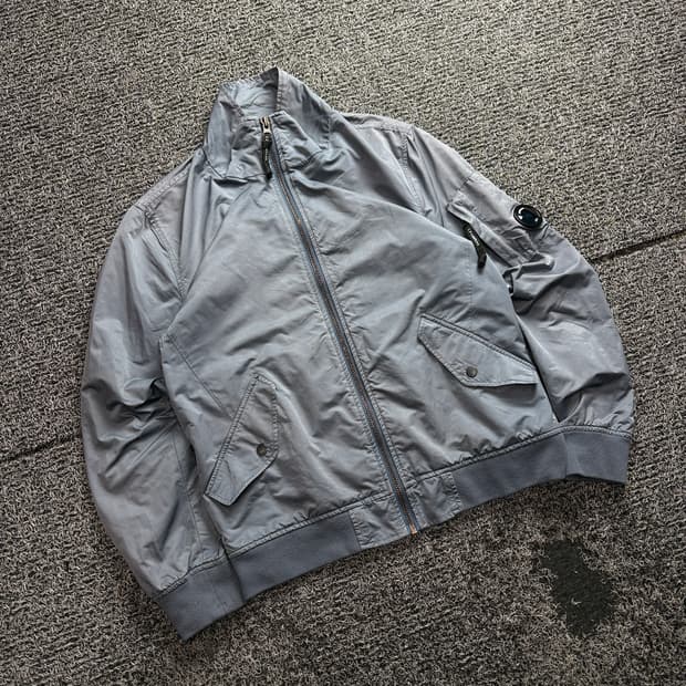 CP컴퍼니 렌즈 와펜 봄버 블루종 자켓 3103